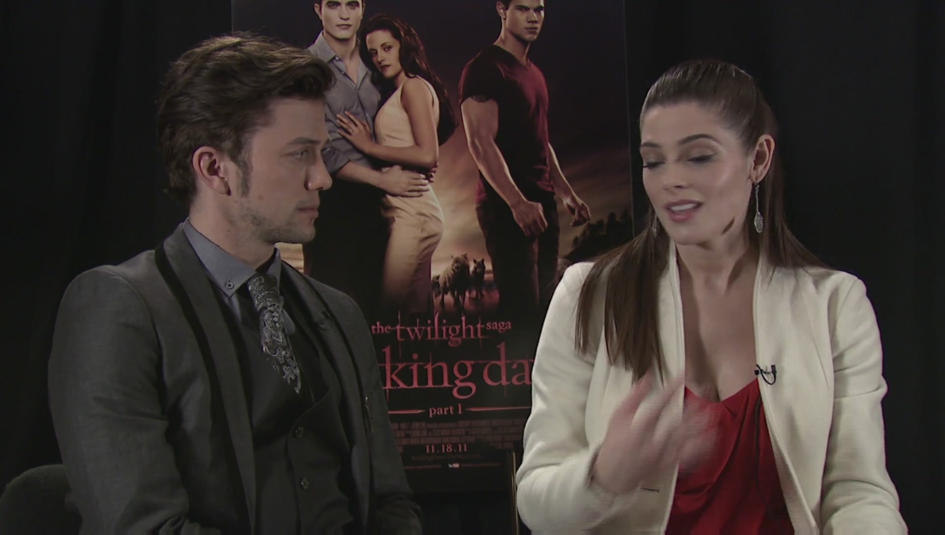 Ashley-Greene-dot-nl_BreakingDawnInterview-EOneFilms0238.jpg