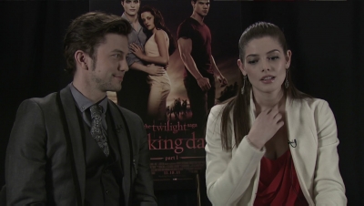 Ashley-Greene-dot-nl_BreakingDawnInterview-EOneFilms0063.jpg