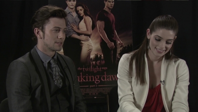 Ashley-Greene-dot-nl_BreakingDawnInterview-EOneFilms0091.jpg