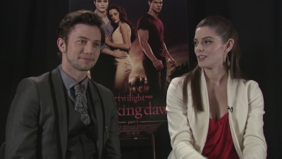 Ashley-Greene-dot-nl_BreakingDawnInterview-EOneFilms0111.jpg