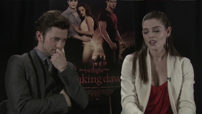 Ashley-Greene-dot-nl_BreakingDawnInterview-EOneFilms0123.jpg