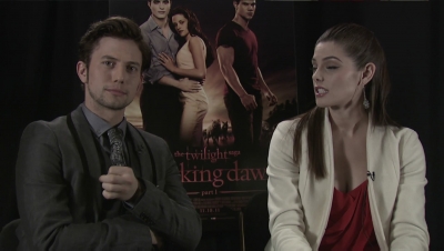 Ashley-Greene-dot-nl_BreakingDawnInterview-EOneFilms0126.jpg