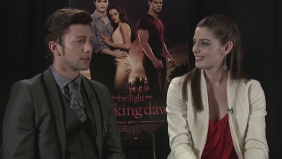 Ashley-Greene-dot-nl_BreakingDawnInterview-EOneFilms0148.jpg