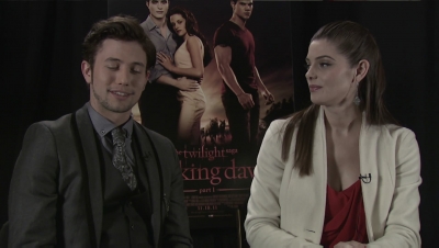 Ashley-Greene-dot-nl_BreakingDawnInterview-EOneFilms0161.jpg