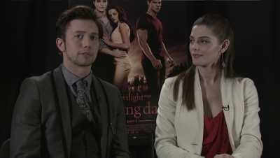 Ashley-Greene-dot-nl_BreakingDawnInterview-EOneFilms0174.jpg