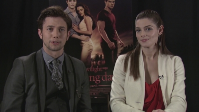 Ashley-Greene-dot-nl_BreakingDawnInterview-EOneFilms0185.jpg