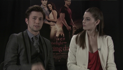 Ashley-Greene-dot-nl_BreakingDawnInterview-EOneFilms0257.jpg