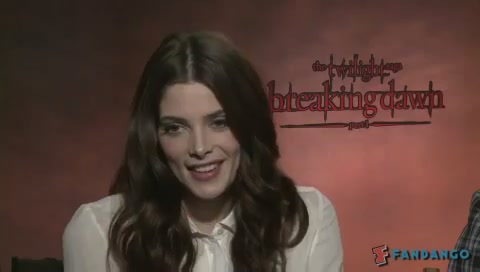 Ashley-Greene-dot-nl_BreakingDawnInterview-Fandango0007.jpg Ashley-Greene-dot-nl_BreakingDawnInterview-Fandango0007.jpg