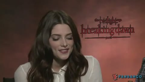 Ashley-Greene-dot-nl_BreakingDawnInterview-Fandango0008.jpg Ashley-Greene-dot-nl_BreakingDawnInterview-Fandango0008.jpg