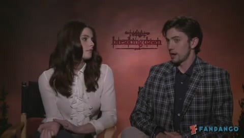 Ashley-Greene-dot-nl_BreakingDawnInterview-Fandango0020.jpg Ashley-Greene-dot-nl_BreakingDawnInterview-Fandango0020.jpg