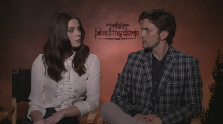 Ashley-Greene-dot-nl_BreakingDawnInterview-Hollywoodcom0029.jpg Ashley-Greene-dot-nl_BreakingDawnInterview-Hollywoodcom0029.jpg