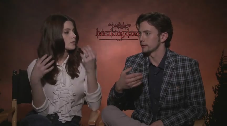 Ashley-Greene-dot-nl_BreakingDawnInterview-Hollywoodcom0136.jpg Ashley-Greene-dot-nl_BreakingDawnInterview-Hollywoodcom0136.jpg