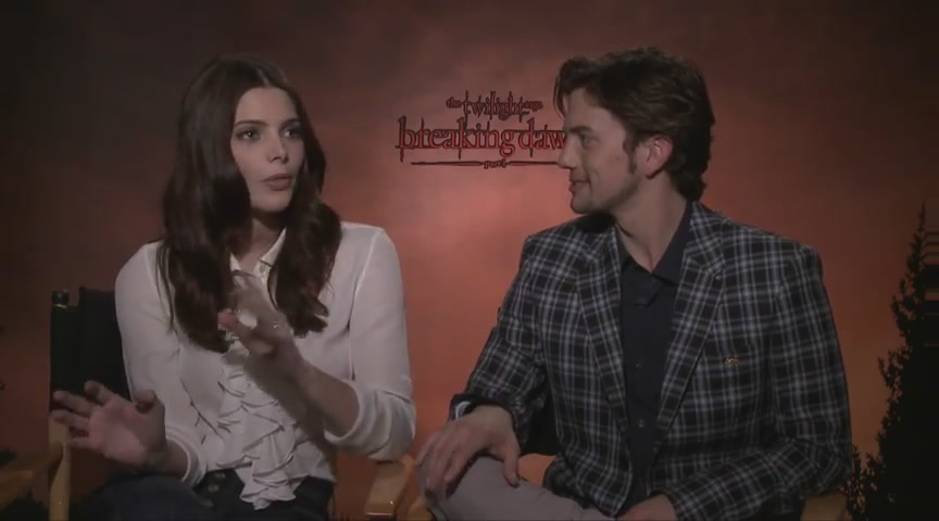Ashley-Greene-dot-nl_BreakingDawnInterview-Hollywoodcom0138.jpg Ashley-Greene-dot-nl_BreakingDawnInterview-Hollywoodcom0138.jpg
