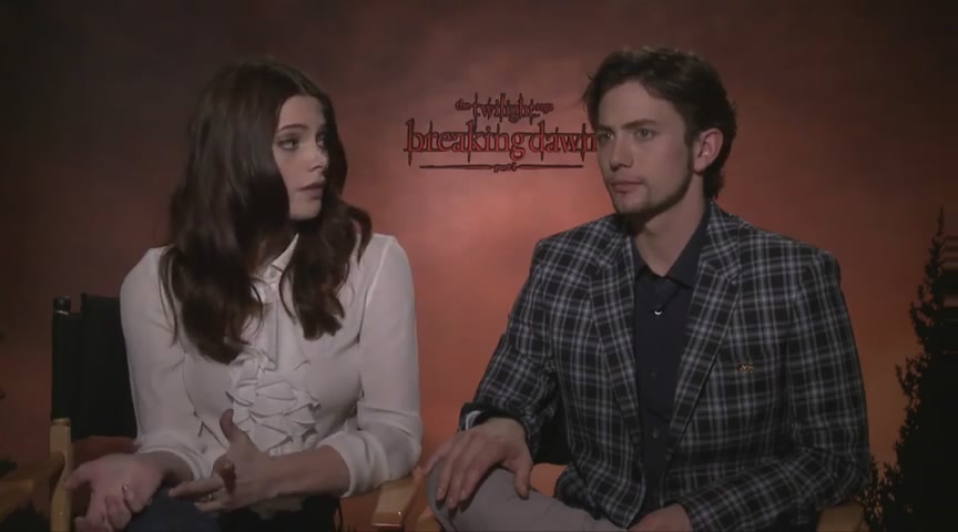 Ashley-Greene-dot-nl_BreakingDawnInterview-Hollywoodcom0145.jpg Ashley-Greene-dot-nl_BreakingDawnInterview-Hollywoodcom0145.jpg