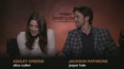 Ashley-Greene-dot-nl_BreakingDawnInterview-Hollywoodcom0085.jpg