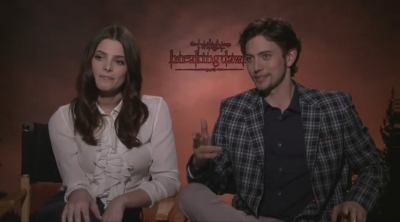 Ashley-Greene-dot-nl_BreakingDawnInterview-Hollywoodcom0092.jpg