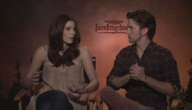 Ashley-Greene-dot-nl_BreakingDawnInterview-LoveFilm0025.jpg