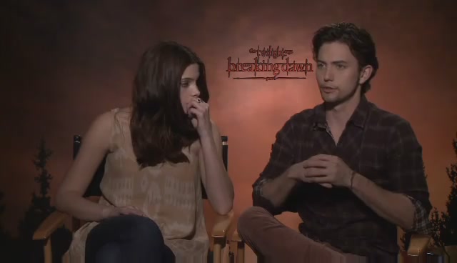 Ashley-Greene-dot-nl_BreakingDawnInterview-LoveFilm0030.jpg