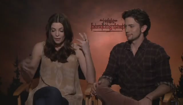 Ashley-Greene-dot-nl_BreakingDawnInterview-LoveFilm0091.jpg
