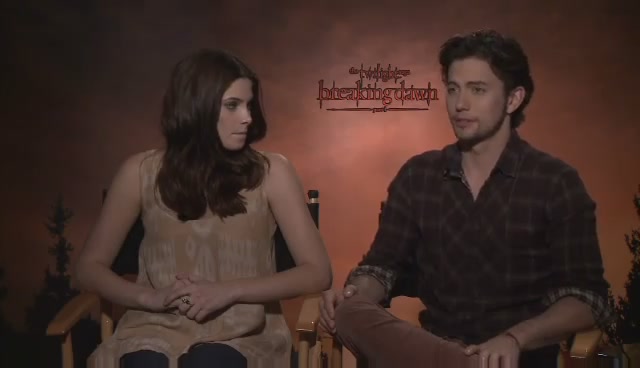 Ashley-Greene-dot-nl_BreakingDawnInterview-LoveFilm0113.jpg