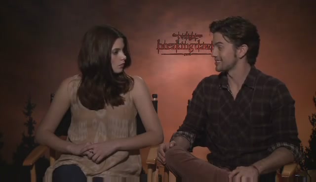 Ashley-Greene-dot-nl_BreakingDawnInterview-LoveFilm0124.jpg