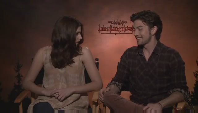 Ashley-Greene-dot-nl_BreakingDawnInterview-LoveFilm0125.jpg