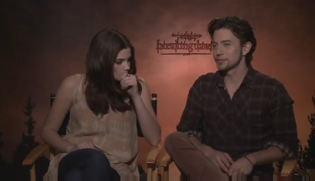 Ashley-Greene-dot-nl_BreakingDawnInterview-LoveFilm0135.jpg