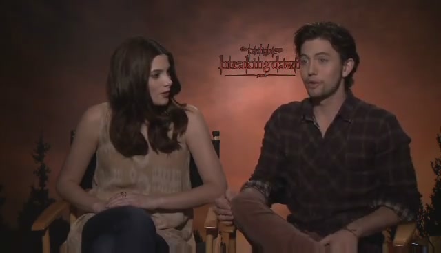 Ashley-Greene-dot-nl_BreakingDawnInterview-LoveFilm0141.jpg