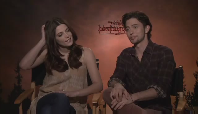 Ashley-Greene-dot-nl_BreakingDawnInterview-LoveFilm0143.jpg