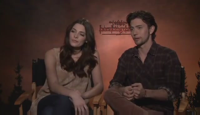 Ashley-Greene-dot-nl_BreakingDawnInterview-LoveFilm0146.jpg