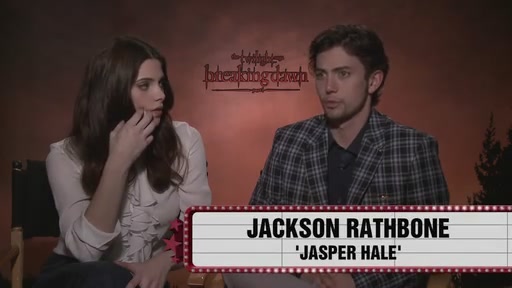 Ashley-Greene-dot-nl_BreakingDawnInterview-Moviefone2-0003.jpg Ashley-Greene-dot-nl_BreakingDawnInterview-Moviefone2-0003.jpg