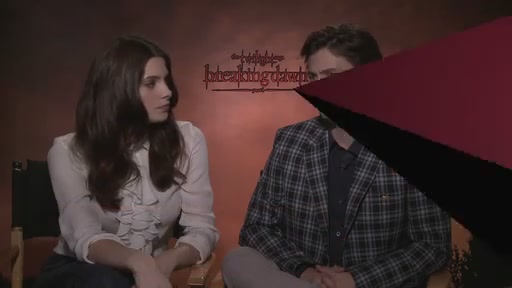 Ashley-Greene-dot-nl_BreakingDawnInterview-Moviefone2-0009.jpg Ashley-Greene-dot-nl_BreakingDawnInterview-Moviefone2-0009.jpg