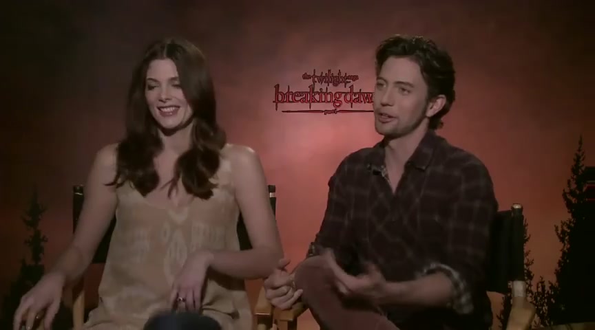 Ashley-Greene-dot-nl_BreakingDawnInterview-NovaFM0072.jpg Ashley-Greene-dot-nl_BreakingDawnInterview-NovaFM0072.jpg