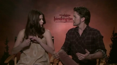 Ashley-Greene-dot-nl_BreakingDawnInterview-NovaFM0068.jpg