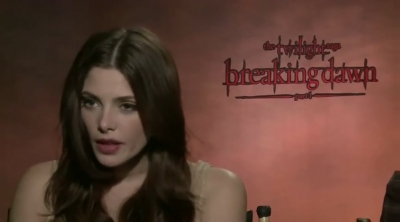 Ashley-Greene-dot-nl_BreakingDawnInterview-NovaFM0083.jpg