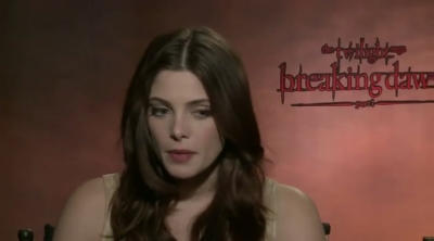 Ashley-Greene-dot-nl_BreakingDawnInterview-NovaFM0086.jpg