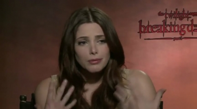 Ashley-Greene-dot-nl_BreakingDawnInterview-NovaFM0154.jpg