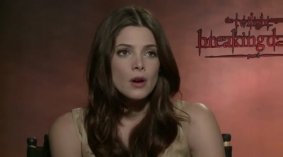 Ashley-Greene-dot-nl_BreakingDawnInterview-NovaFM0156.jpg