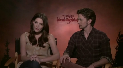 Ashley-Greene-dot-nl_BreakingDawnInterview-NovaFM0163.jpg