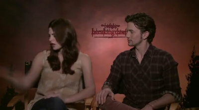 Ashley-Greene-dot-nl_BreakingDawnInterview-NovaFM0165.jpg