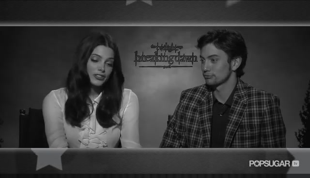 Ashley-Greene-dot-nl_BreakingDawnInterview-PopSugarTV0013.jpg