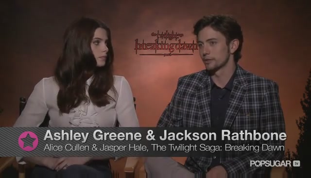 Ashley-Greene-dot-nl_BreakingDawnInterview-PopSugarTV0028.jpg