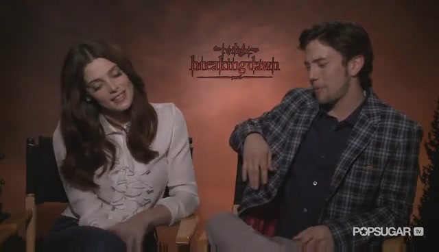 Ashley-Greene-dot-nl_BreakingDawnInterview-PopSugarTV0173.jpg