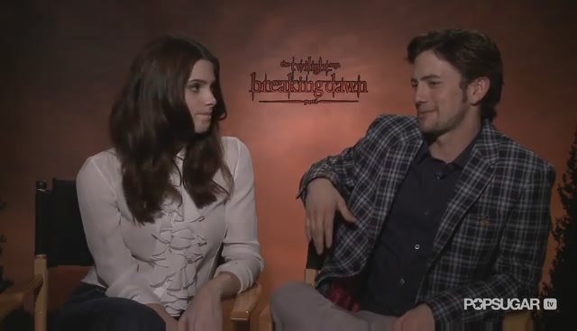 Ashley-Greene-dot-nl_BreakingDawnInterview-PopSugarTV0175.jpg