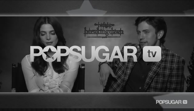 Ashley-Greene-dot-nl_BreakingDawnInterview-PopSugarTV0190.jpg