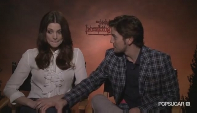 Ashley-Greene-dot-nl_BreakingDawnInterview-PopSugarTV0037.jpg