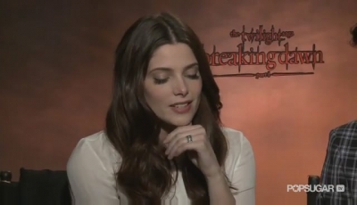 Ashley-Greene-dot-nl_BreakingDawnInterview-PopSugarTV0055.jpg