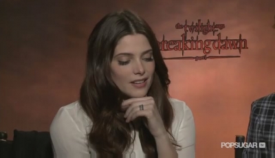 Ashley-Greene-dot-nl_BreakingDawnInterview-PopSugarTV0056.jpg