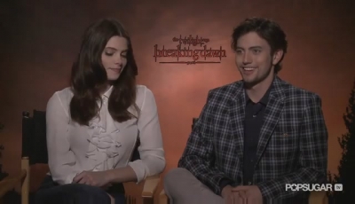 Ashley-Greene-dot-nl_BreakingDawnInterview-PopSugarTV0125.jpg