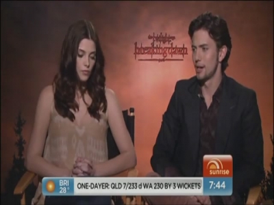 Ashley-Greene-dot-nl_BreakingDawnInterview-SunriseAustralia0027.jpg